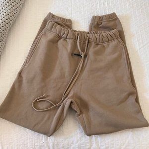 Essentials FOG fear of god sweats